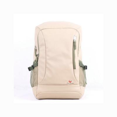 China Stylish Lightweight Sports Bsackpack Leisure Backpack Waterproof Daypack With Side Bottle Pockets For Women Men Sport Travel for sale