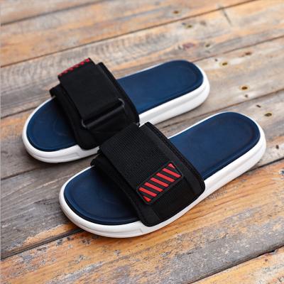 China New High Quality Soft Rubber Slippers Sneaker Men Beach Slippers Flat Bottom Slide Slipper Man Bath Summer Fashion Fashion Massage for sale