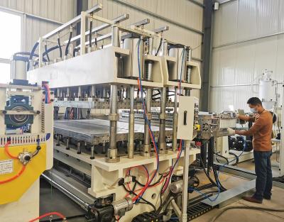 China Sheet PC Hollow U Locked Sheet Machine Sheet Extrusion Line Turkey, Russia, Uzbekistan for sale