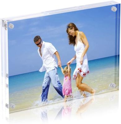 China Fashionable Freestanding Double Sided 20mm Thickness Magnetic Frameless Custom Picture 4x6 Clear Acrylic Picture Frames for sale