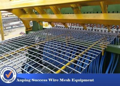 Chine Machine de soudure professionnelle de maille de barrière pour la fabrication de fil de toit de plancher 380v à vendre