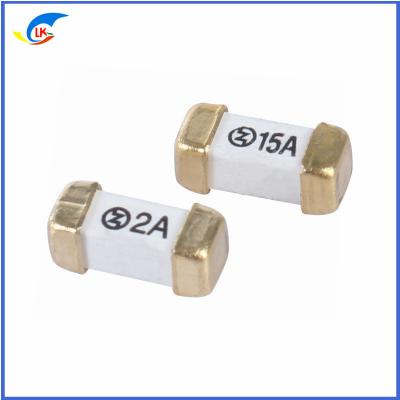 Chine 2410 Fuseau à puce SMD 50mA-250mA Courant nominal Type de montage de surface à vendre