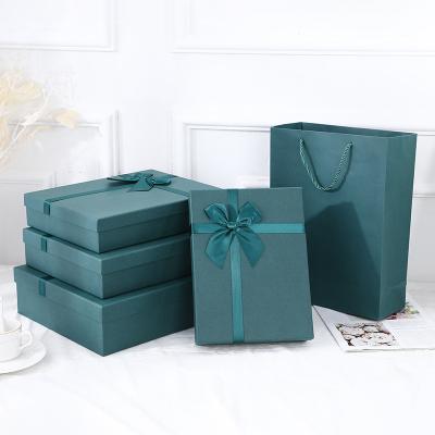 China Factory Direct Sale Indoor Green Bowknot Box Customize Different Sizes And Logo for sale