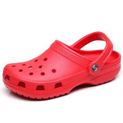 China 2021 Deodorization Summer Clogs Crose With Logo Men Casual Simple Garden Shoes Outdoor Beach Slides Sandal Fishing Wading Shoes for sale
