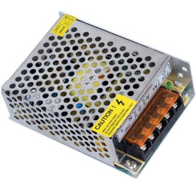 中国 C-Power の 12V 5A 60W スイッチ 電源 で 最高 の 性能 を 獲得 する 販売のため