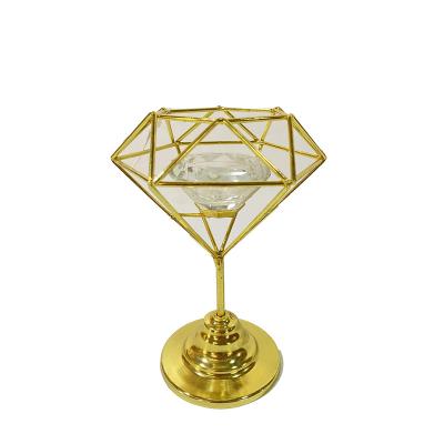 China Morden 2022 High Quality Factory Direct Selling European Models Masonry Iron Candlesticks for sale