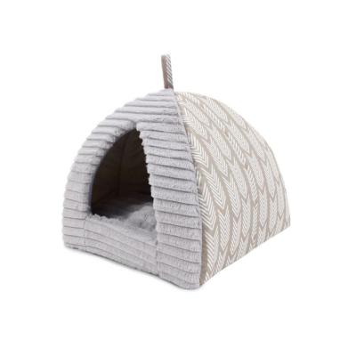 China Sustainable New Style Popular Fleece Fabric Warm Portable Pet Beds for sale