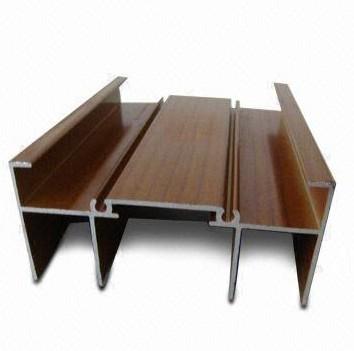 Chine extrusions en aluminium de cadre de porte à vendre