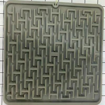 China Sustainable Non-Slip Silicone Drain Pad Raised Wave Sink Cutlery Safe Heat Resistant Filter Pad Dish Drying Mat for sale