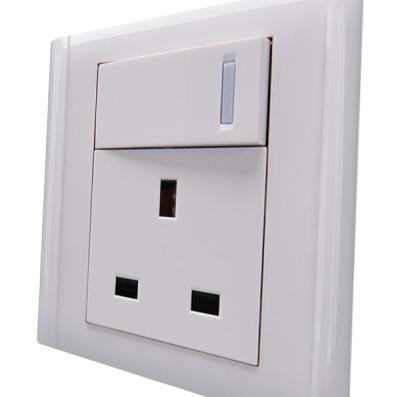 China Qming best design commercial qming UK socket with big button CE extension socket usb (hardware product) for sale