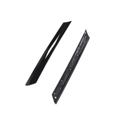 China Plastic 861702K500 Outer Windshield Trim Mount For K ia Soul 2009-2013 for sale