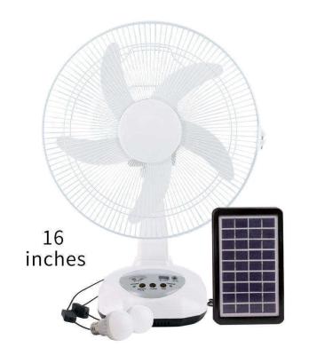 China Rechargeable Fan 14 Inch 2 Speeds Electric Oscillating Solar Fan AC/DC Table Desk Fan with LED Light Bulbs for sale