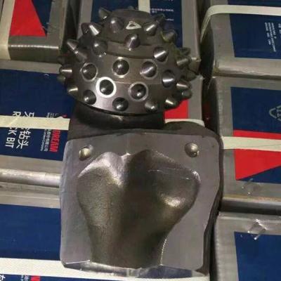 Cina taglienti triconici del cono del rullo del carburo di tungsteno 45-55hrc per il barilotto di centro in vendita