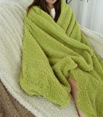 China Anti-Static 100% polyester Plush Throw Blanket for sale