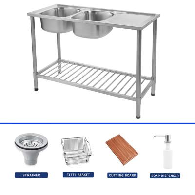 China El fregadero de la cocina de acero inoxidable con delantal de plata es una adición ideal a su cocina. en venta