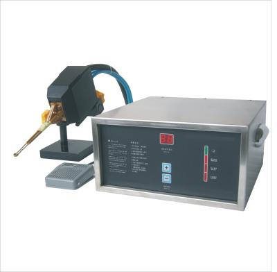 Chine petite machine ultra à haute fréquence industrielle de chauffage par induction 6KW pour le recuit à vendre
