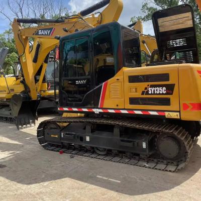 Chine 13T Used Sany135C Pro Excavator with High Work Efficiency and Original Hydraulic Valve à vendre