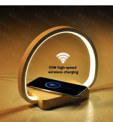 China Modern Home Decoration Lamp Speaker Touch Desk Light LED Touch Wireless Table Lamps With Qi Wireless Charger for sale
