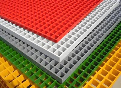 Cina Griglia di acciaio galvanizzato a caldo per piattaforma di piedi di passerella in vendita