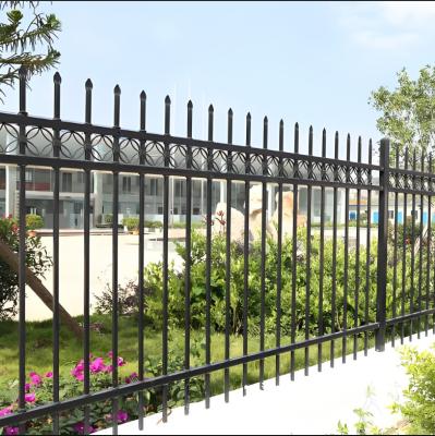 China Revestimiento anticorrosión Elegantes paneles de vallas de acero tubulares estéticos con 1,8 m de altura en venta