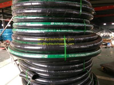 China Black Smooth Synthetic Rubber Water Suction Discharge Hose -20C 80C Temperature Range for Industrial Applications for sale