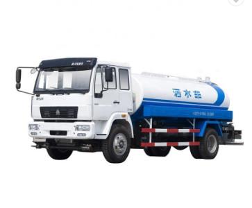 China Sinotruk howo brand 7000 Gallon Water Tank Truck 10cbm 4*2 diesel Water sprinkler truck water transport truck for sale