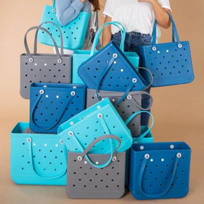 China 2022 New Lady Tote Eva Large Bogg Bag XL Extra Large Bag Wholesale Bogg Bag for sale