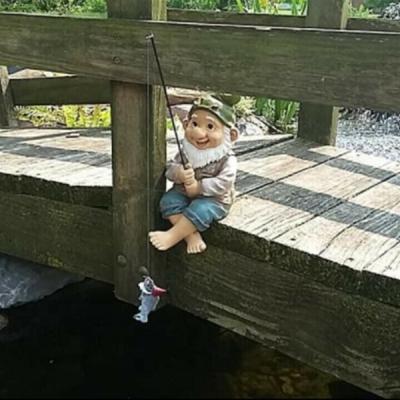 China Europe Style American Resin Decorative Outdoor Screening With Gnomes Fairy Garden Figurines Fishing Ornaments for sale