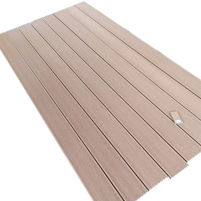China Modern Hot Sales Best Quality Outdoor Wood And Plastic Composite Decking for sale