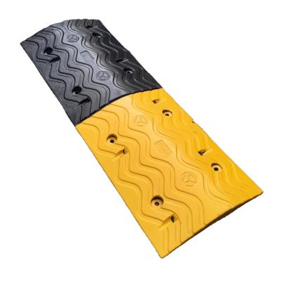 China Yellow and Black 1meter Rubber Road Bump Speed Ramp Road Breaker Rubber Speed Bump For Driveway Safety for sale