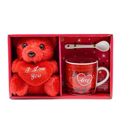 China 2022 wholesale viable newcomer valentine mug set coffee tea couple cups valentines luxury sublimation ceramic mug for sale