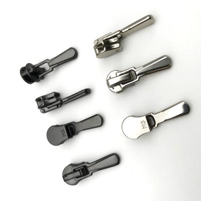 China Other factory offer great prices of handbag accessories metal garment zipper sliders jeans pants zippers for sale