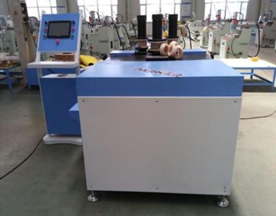 Chine Laminoir complètement automatique de tuyau d'acier de commande numérique par ordinateur, machine à cintrer de tube rectangulaire à vendre