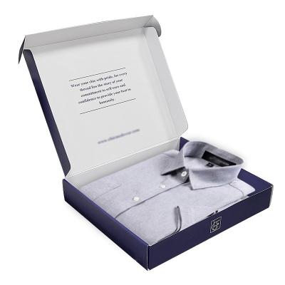 Cina Ordine personalizzato accettato abbigliamento lucido con logo argento T-shirt biancheria intima confezionamento box set in vendita