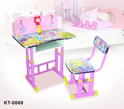 China Children Furniture Study Table and Chairs for Toddlers , Space Saving Table and Chairs for sale