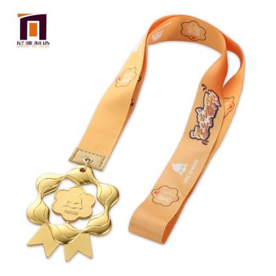 China Customizable Wholesale Zinc Alloy Cut Outs Irregular Gold Metal Medal Medal for sale