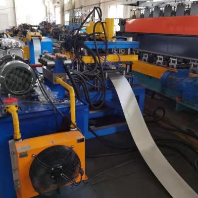 China 18-Stationen-Rack-Rollenformmaschine für Baustoffgeschäfte zu verkaufen