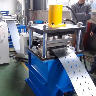 China Regal-Senkrechte-Rolle, die Maschine, Loch locht die glasig-glänzende Fliese herstellt Maschine bildet zu verkaufen