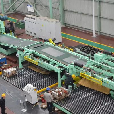 China 2 - 8mm Stahlspulen-Schneidemaschine, automatischer Schnitt 30T zur Längen-Linie zu verkaufen