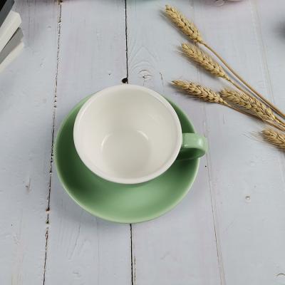 China Sustainable Christmas Tarpul Nice Gift Cup And Saucer Bone China For Specialty Coffee Drinks for sale
