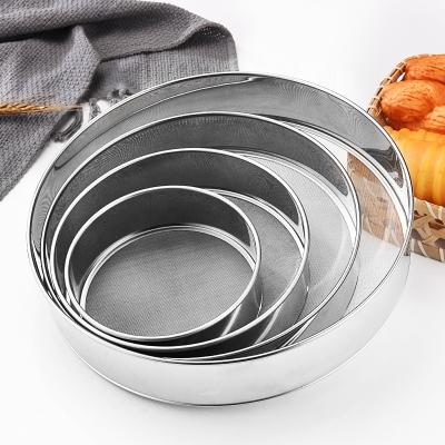 China Stainless Steel Fine Mesh Strainers Flour Sieve Round Sieve For Cake Baking Bread for sale