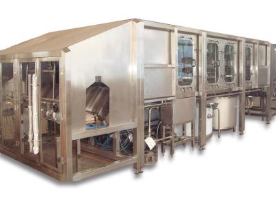 Cina Rendimento elevato automatico del materiale da otturazione e della tappatrice di lavaggio delle bottiglie da 5 galloni in pieno in vendita