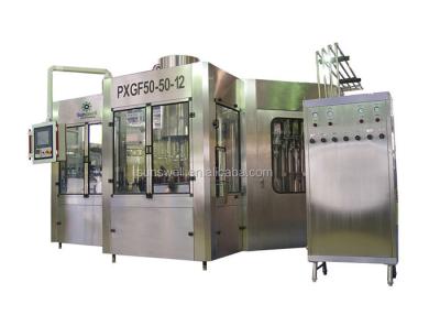 China PET Automatic Soft Drink Carbonated Filling Machine PLC Control for sale