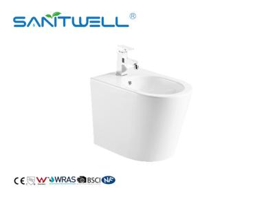 Cina Tipo prolungato verniciatura nana della ciotola di colore bianco fisso del bidet di Washdown in vendita