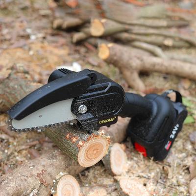 China Fast Cutting 4 Inch 21V Cordless Electric Handheld Portable Chainsaw Mini Lithium Battery Powered Chainsaw Wood Cutting Machine for sale