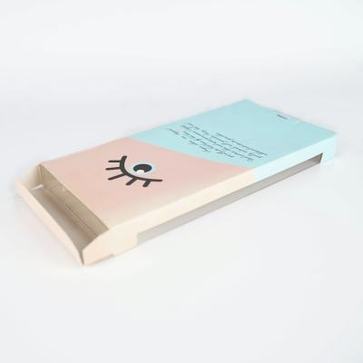 Chine Maquillage personnalisé Plier deux boîtes de papier Tuck Faux cils Boîte d'emballage avec fenêtre à vendre