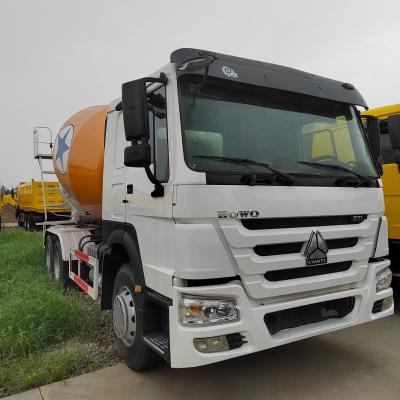Cina Mixer mobile per calcestruzzo 6x4 con consegna gratuita in vendita
