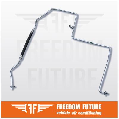 Chine 92440-6088R tuyau de climatisation de voiture Adapte 10-19 Renault Dacia Duster 1.5L tuyau de décharge AC à vendre