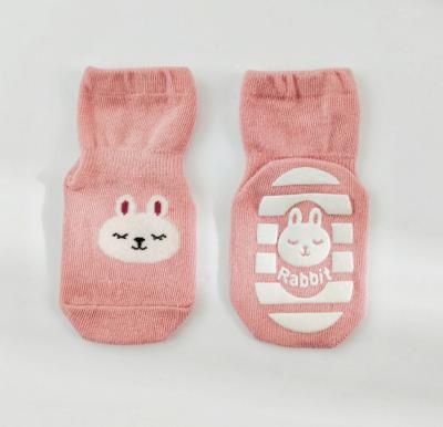 China Hot-selling Summer Baby Sporty White Socks Cotton Cartoon Pattern Animal Pattern Good Quality Funny Rubber Baby Socks Socks Non Slip for sale