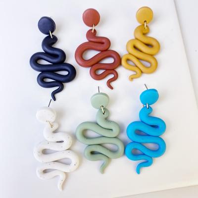China Big Cute Handmade Texture Dangle Jewelry 3D Poly Clay Snake Polymer Clay Earrings Soft Drop Earring Solid Color for sale